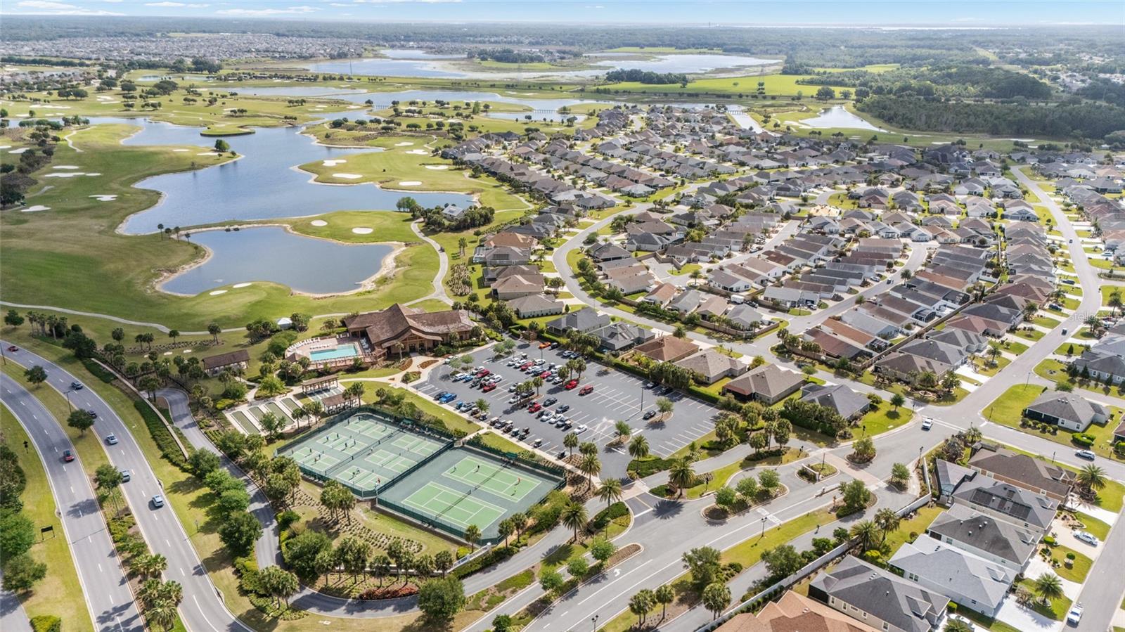 481 ISLAND HOUSE PATH, THE VILLAGES, FL, 32163