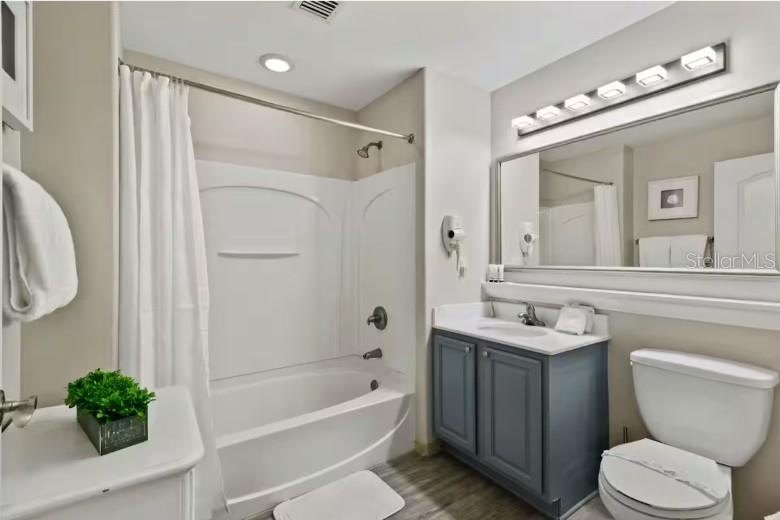 13415 BLUE HERON BEACH DR #403, ORLANDO, FL, 32821