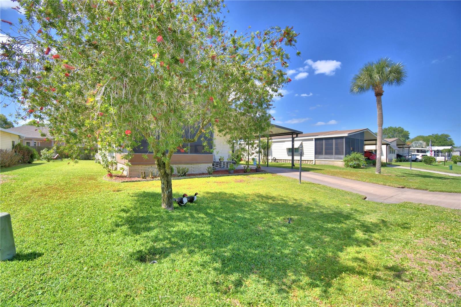 447 VILLAGE CIR SW, WINTER HAVEN, FL, 33880