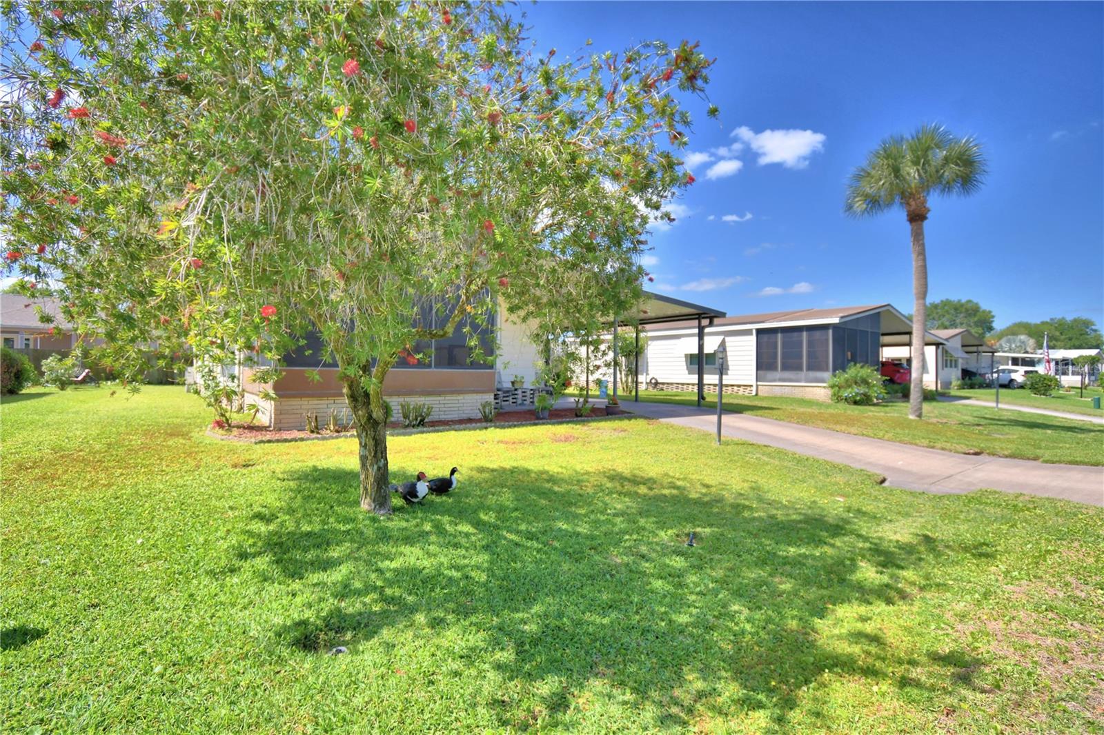 447 VILLAGE CIR SW, WINTER HAVEN, FL, 33880