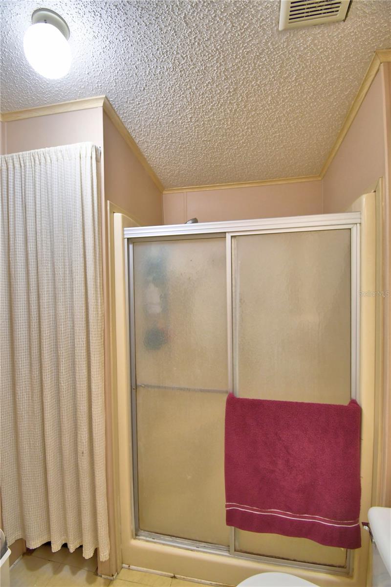 447 VILLAGE CIR SW, WINTER HAVEN, FL, 33880