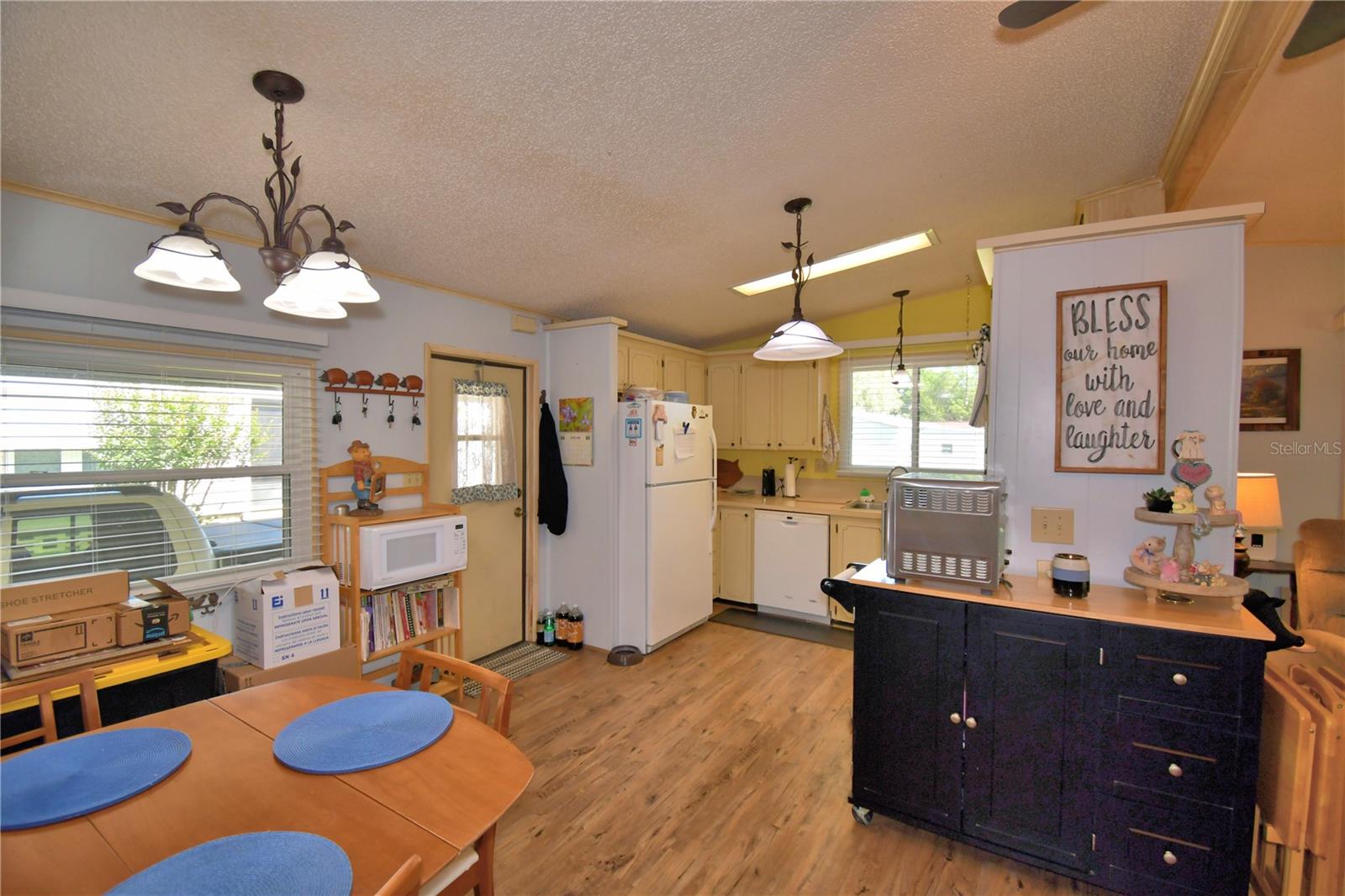 447 VILLAGE CIR SW, WINTER HAVEN, FL, 33880