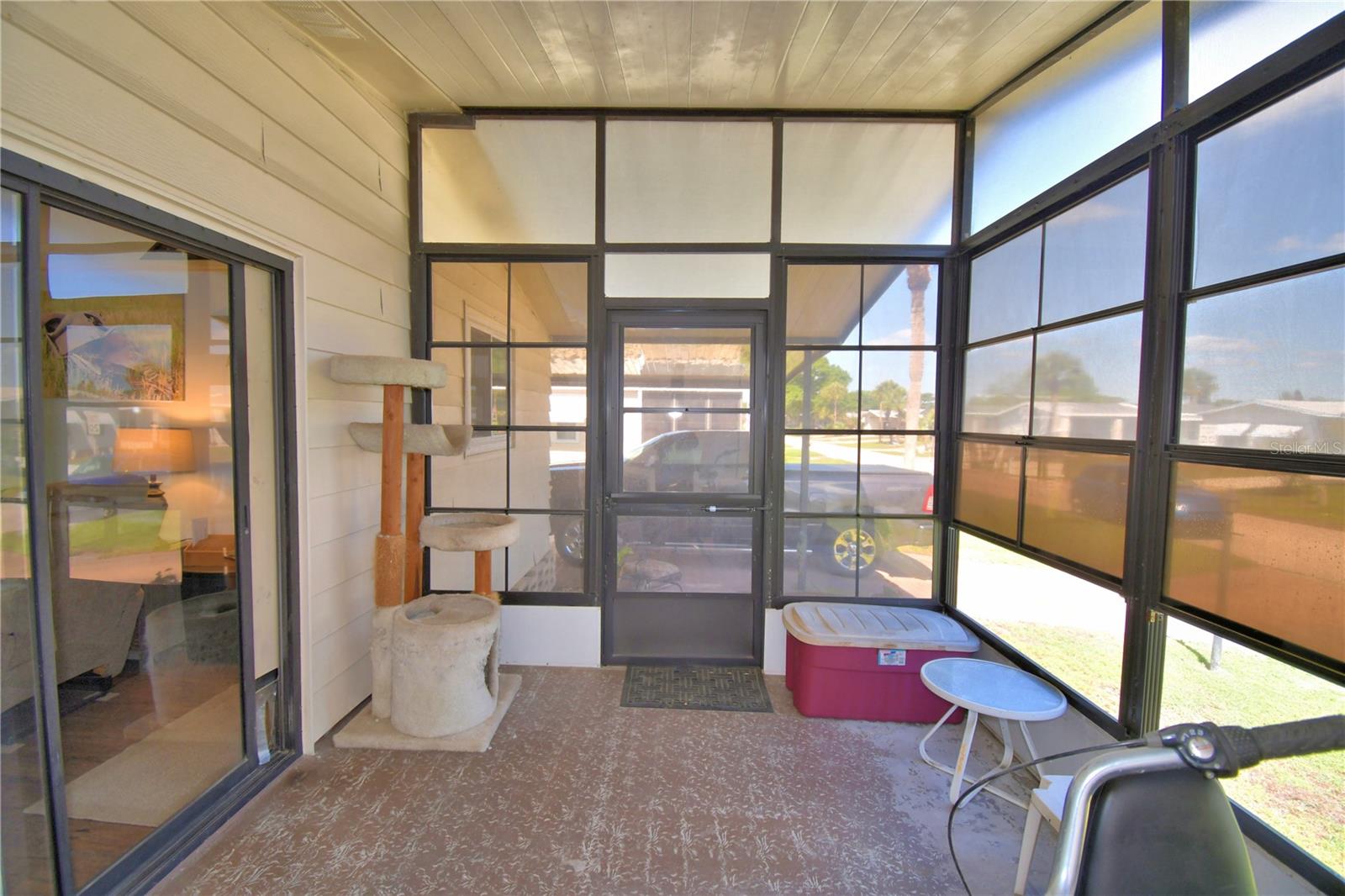 447 VILLAGE CIR SW, WINTER HAVEN, FL, 33880