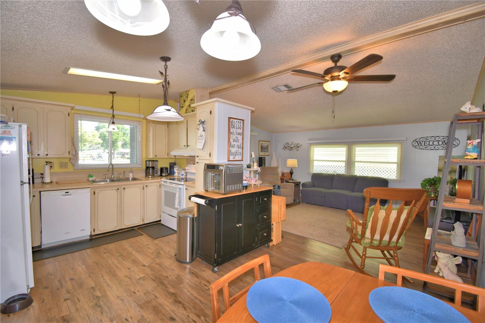 447 VILLAGE CIR SW, WINTER HAVEN, FL, 33880