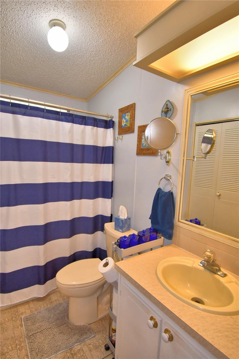 447 VILLAGE CIR SW, WINTER HAVEN, FL, 33880