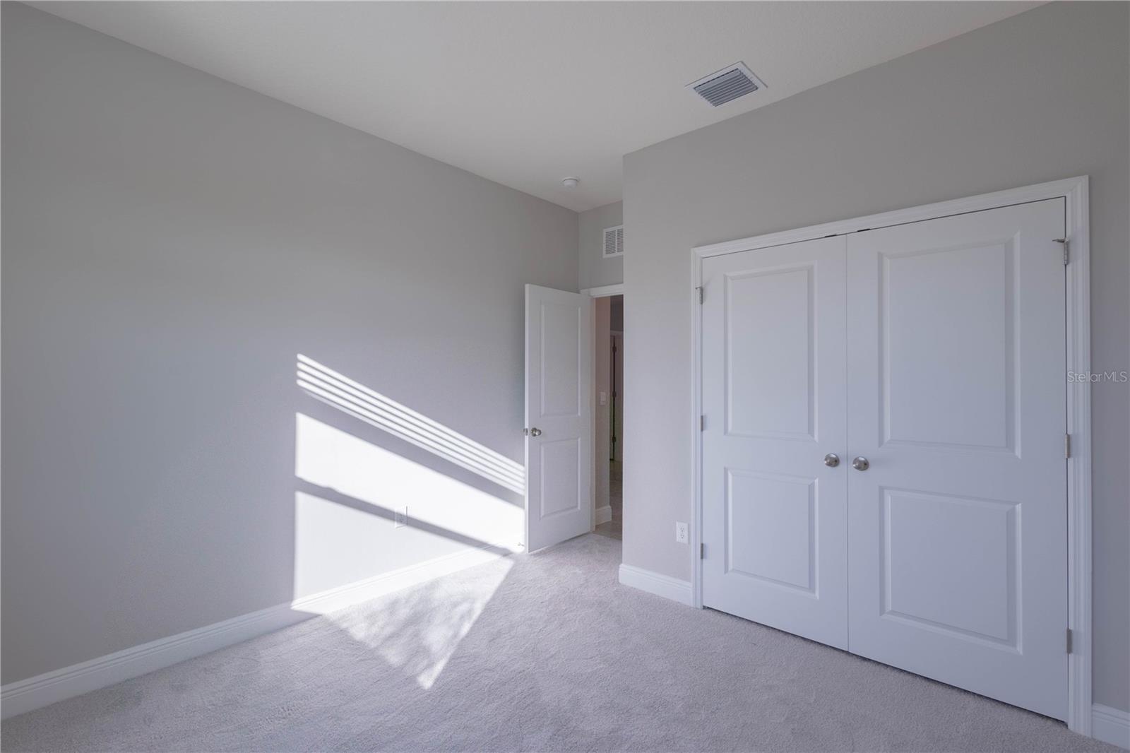 345 MANGROVE MANOR DR, APOLLO BEACH, FL, 33572