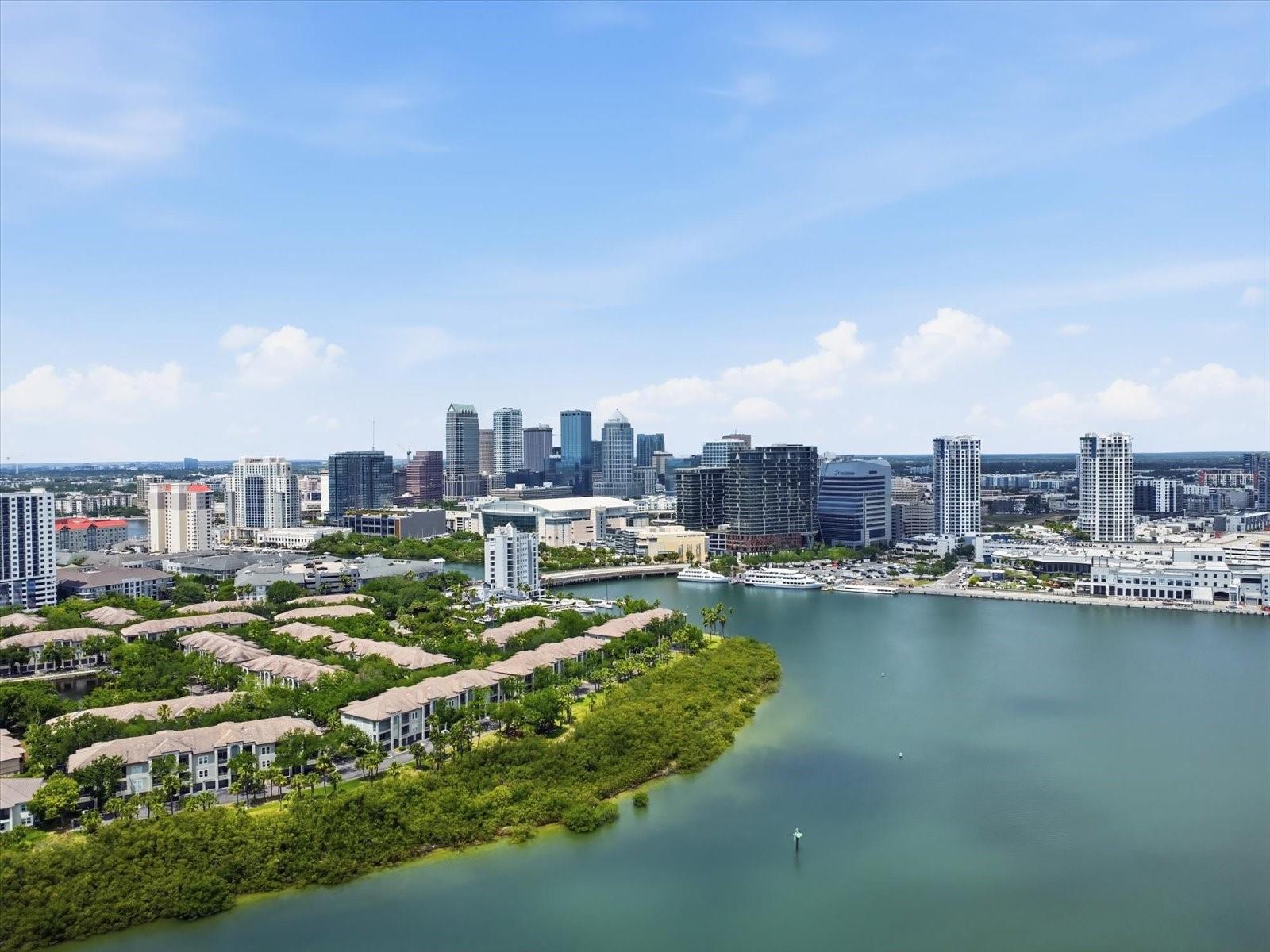 746 CORAL REEF DR #746, TAMPA, FL, 33602