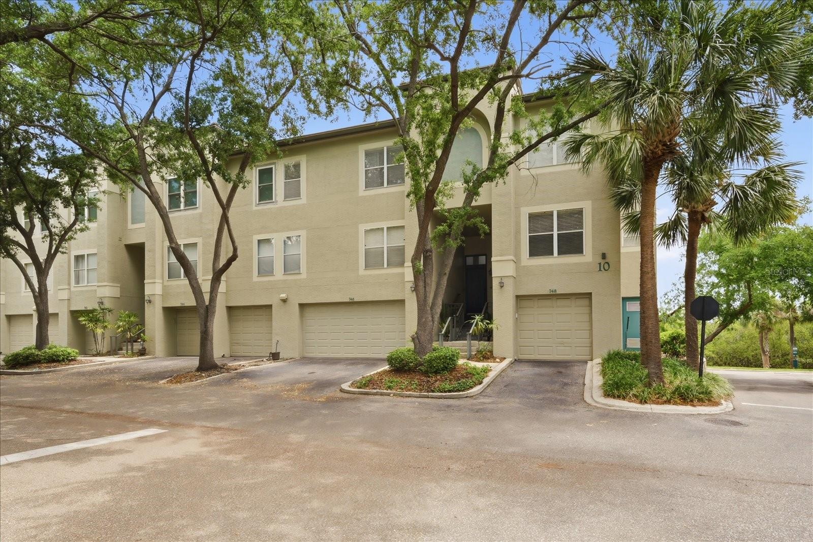 746 CORAL REEF DR #746, TAMPA, FL, 33602