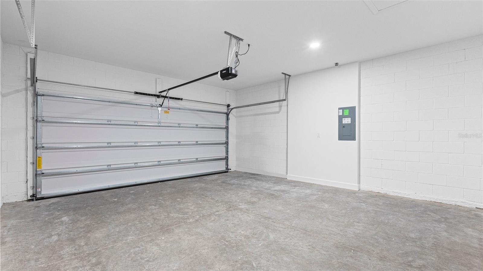 1293 TWIN FARMS CT, DELAND, FL, 32724