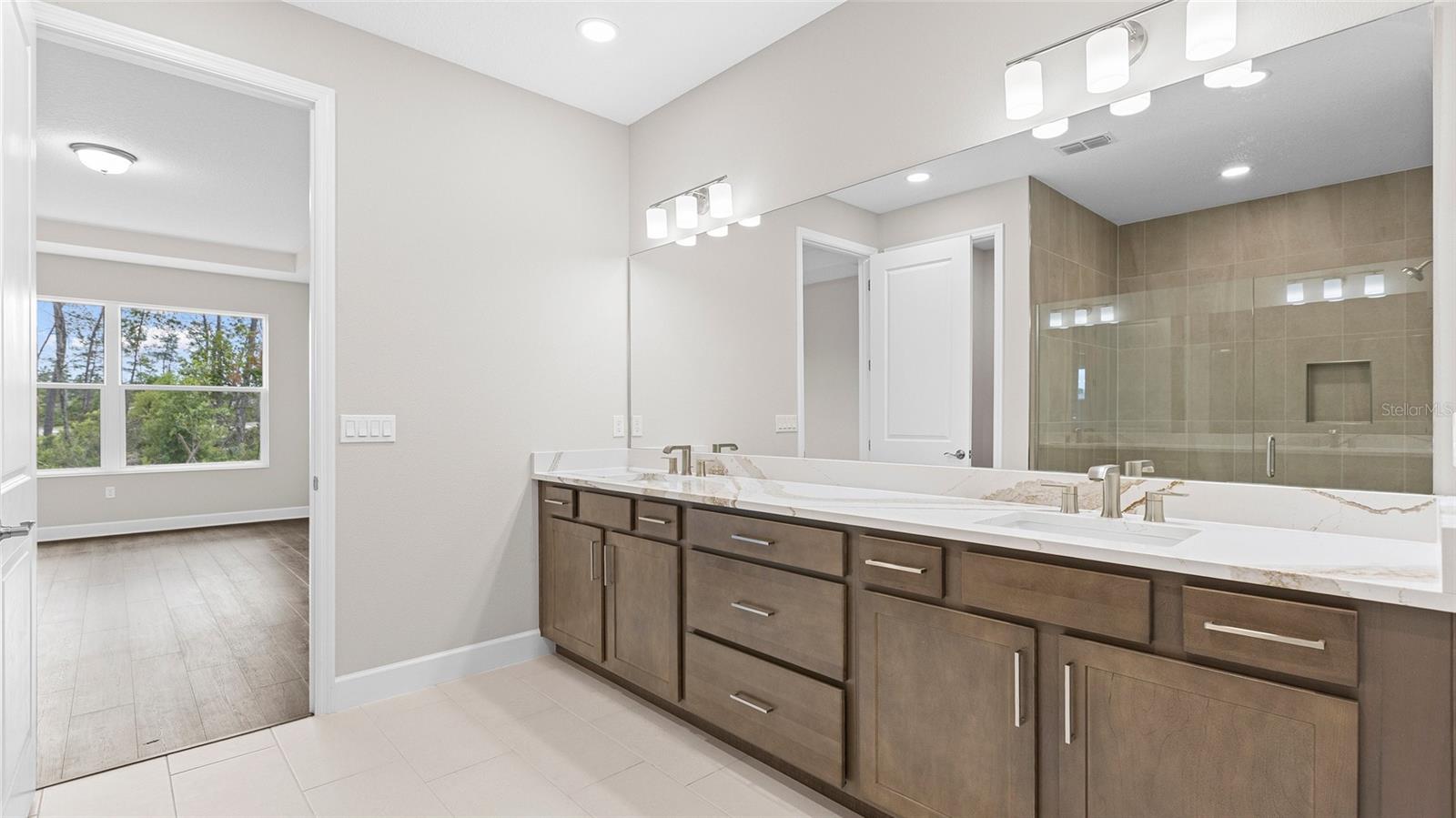 1293 TWIN FARMS CT, DELAND, FL, 32724