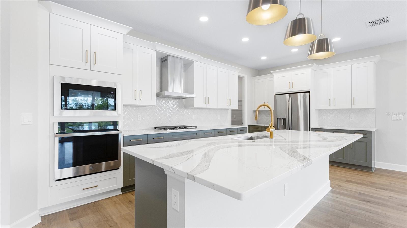 1293 TWIN FARMS CT, DELAND, FL, 32724