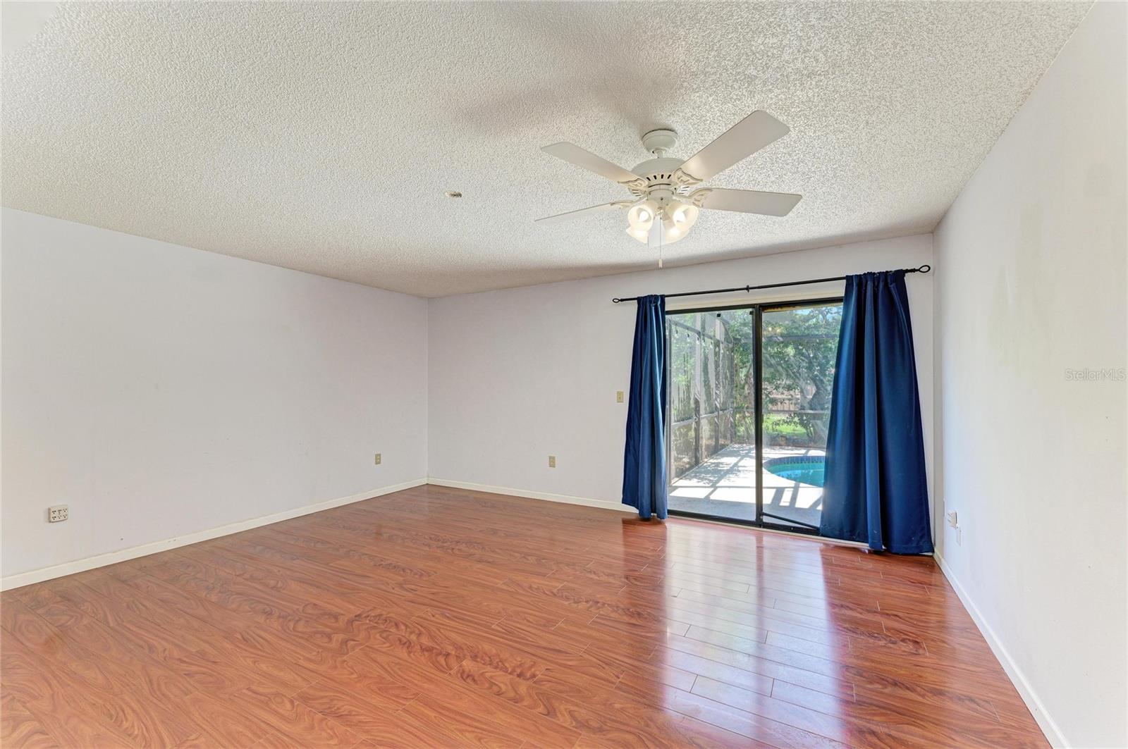 903 PLUM TREE LN, SARASOTA, FL, 34243