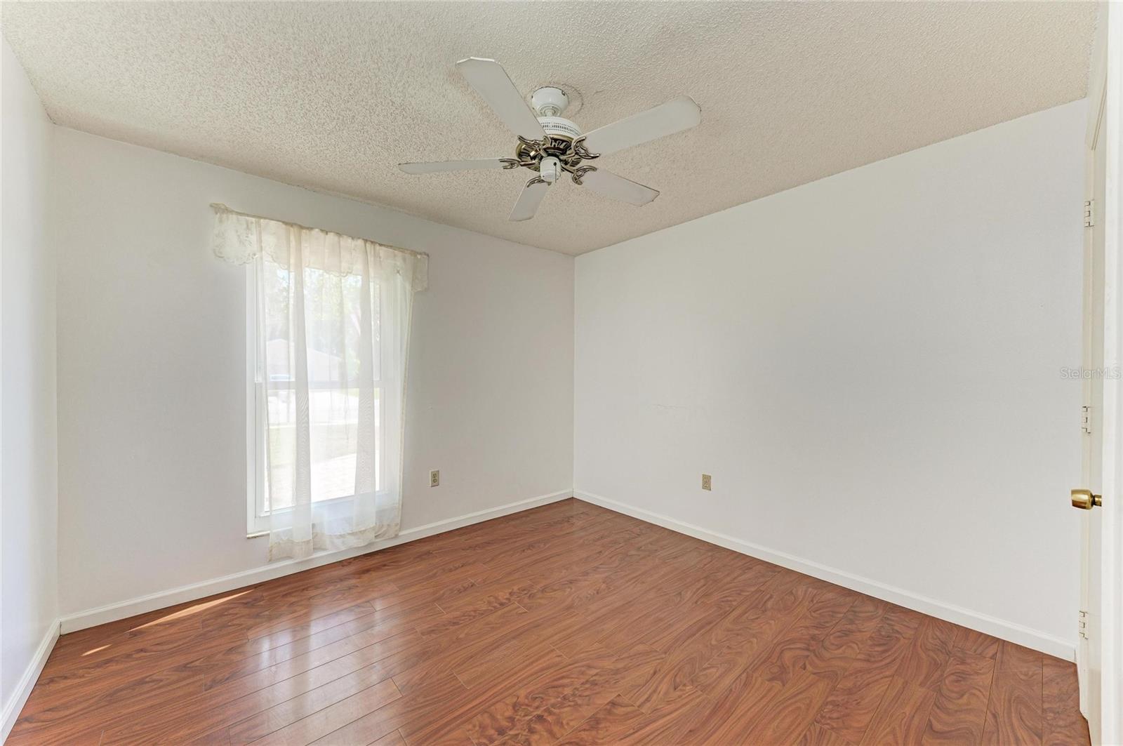 903 PLUM TREE LN, SARASOTA, FL, 34243