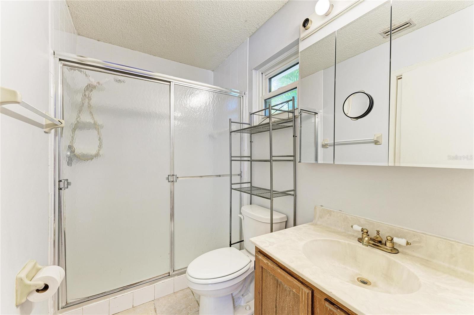 903 PLUM TREE LN, SARASOTA, FL, 34243