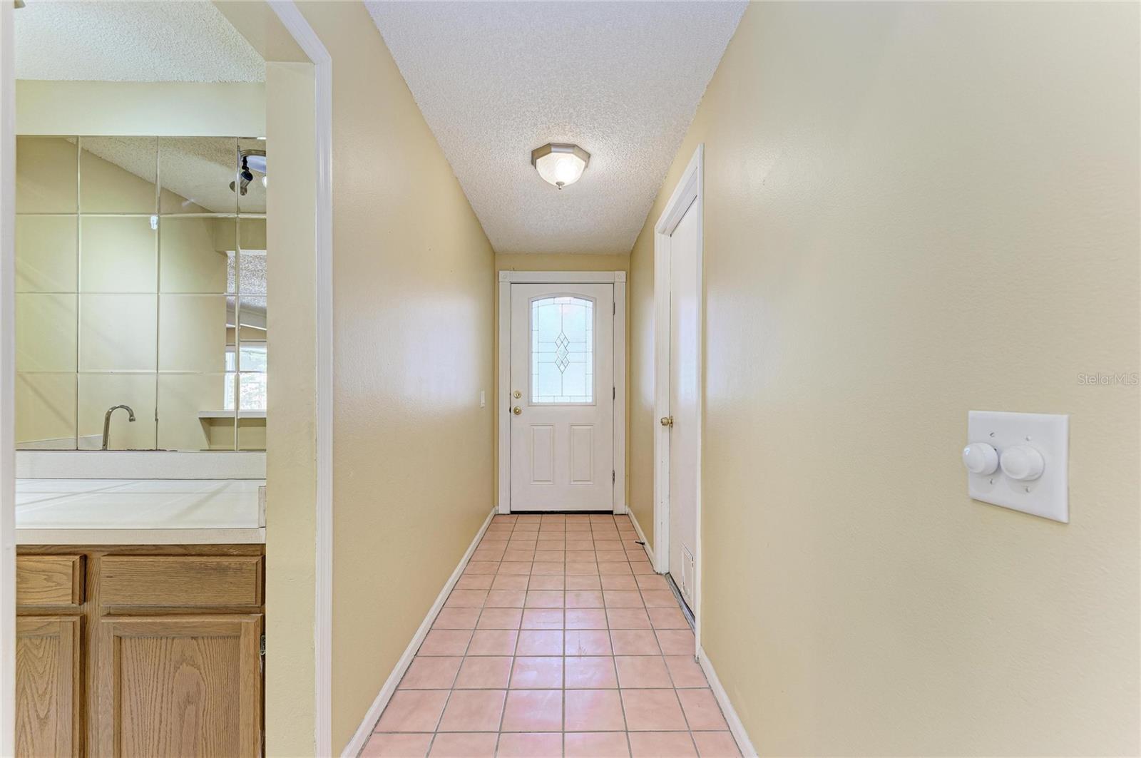 903 PLUM TREE LN, SARASOTA, FL, 34243