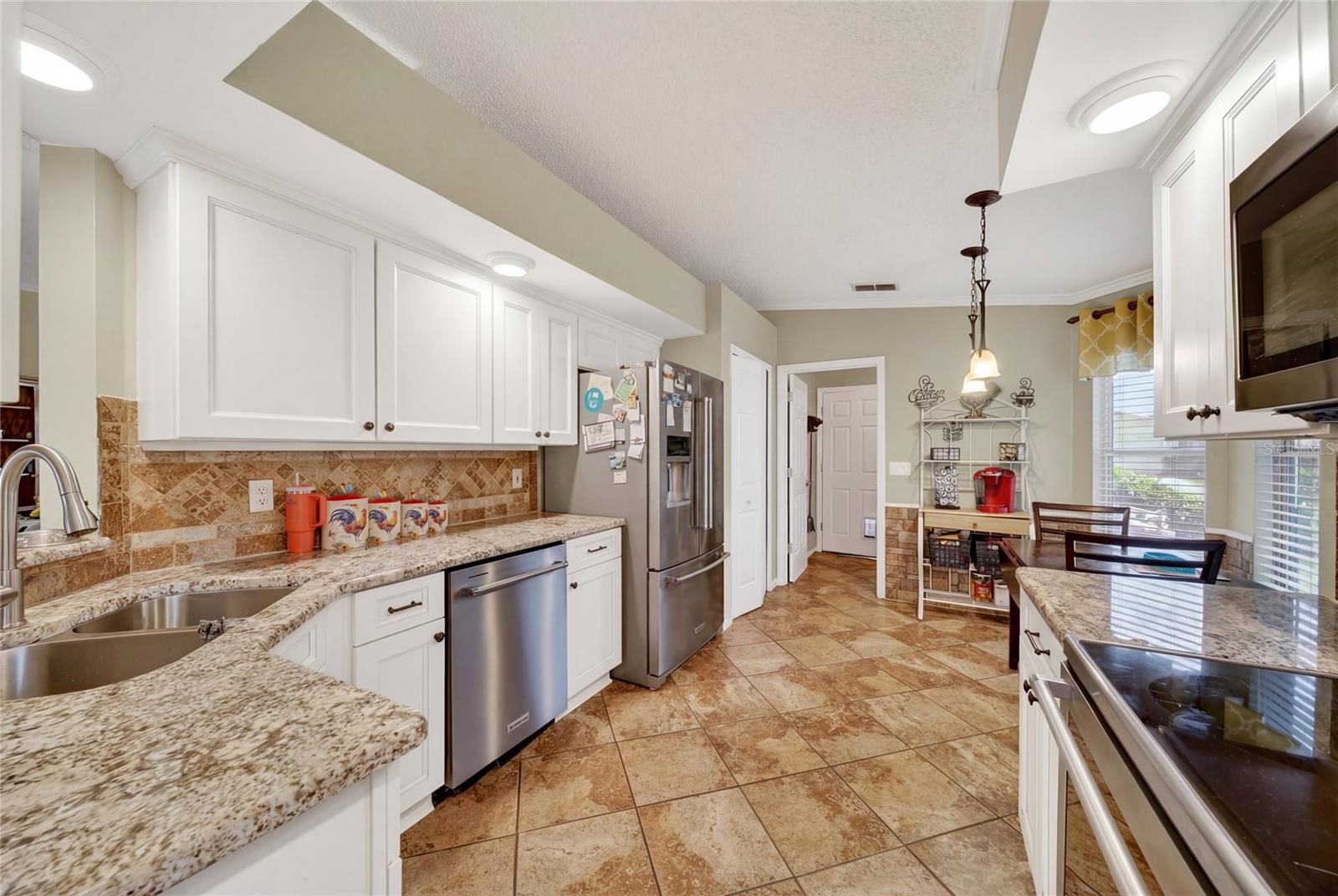 5069 EL DESTINO DR, LEESBURG, FL, 34748