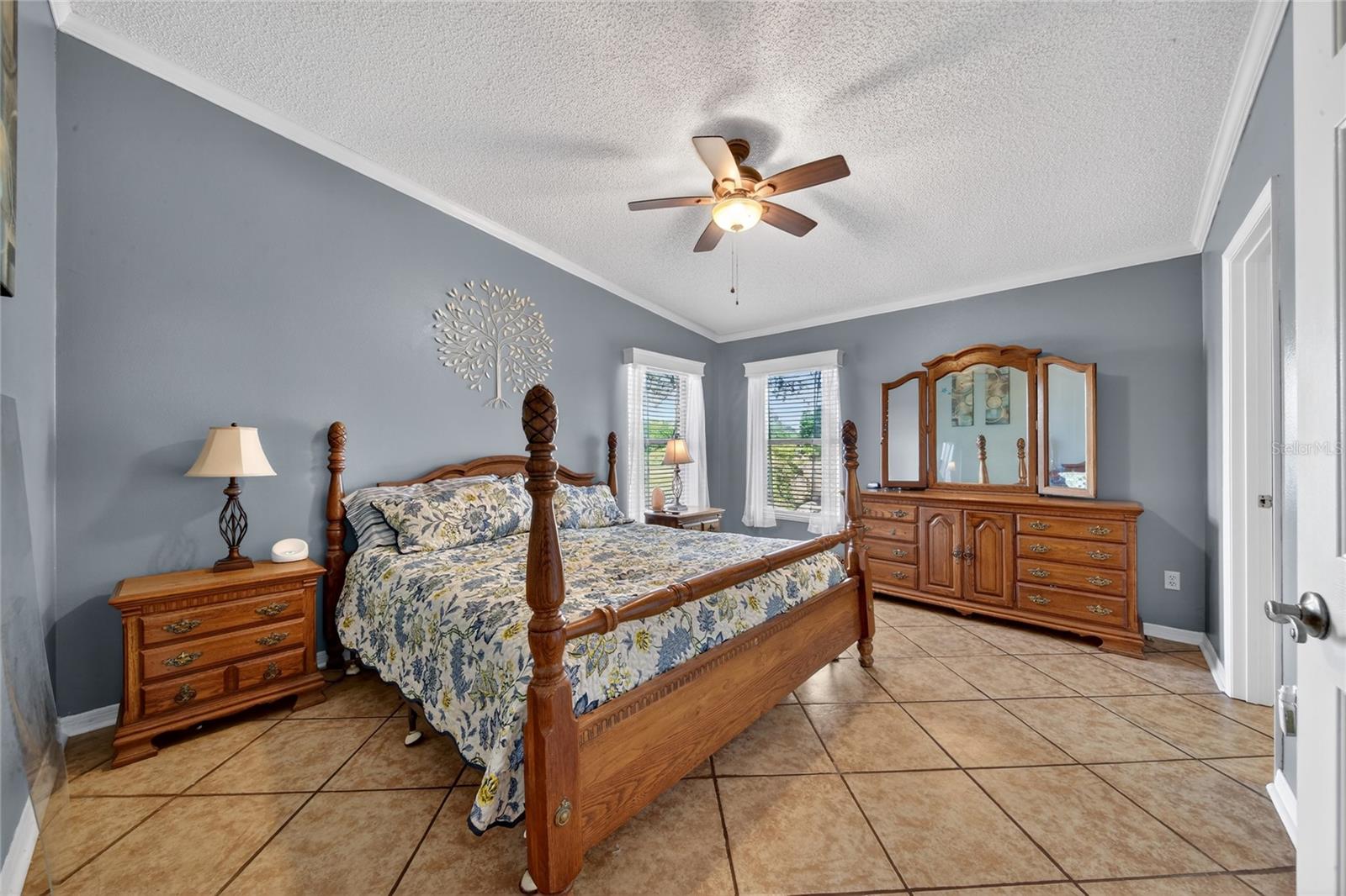 5069 EL DESTINO DR, LEESBURG, FL, 34748