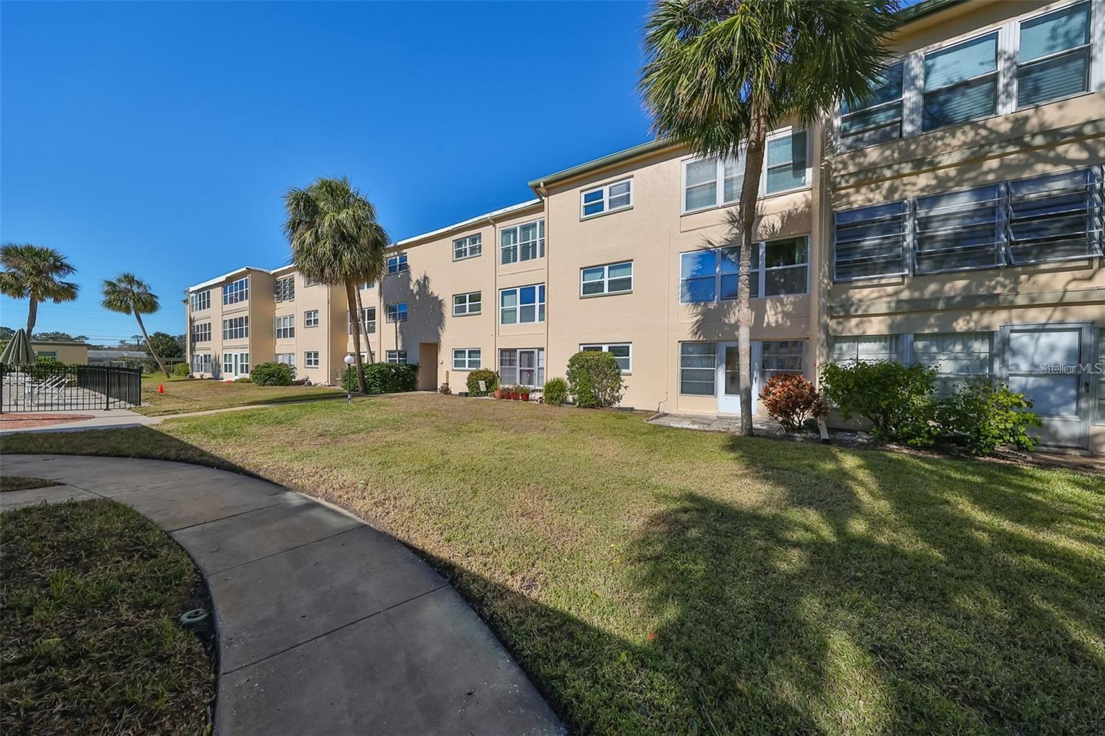 11700 PARK BLVD #209, SEMINOLE, FL, 33772