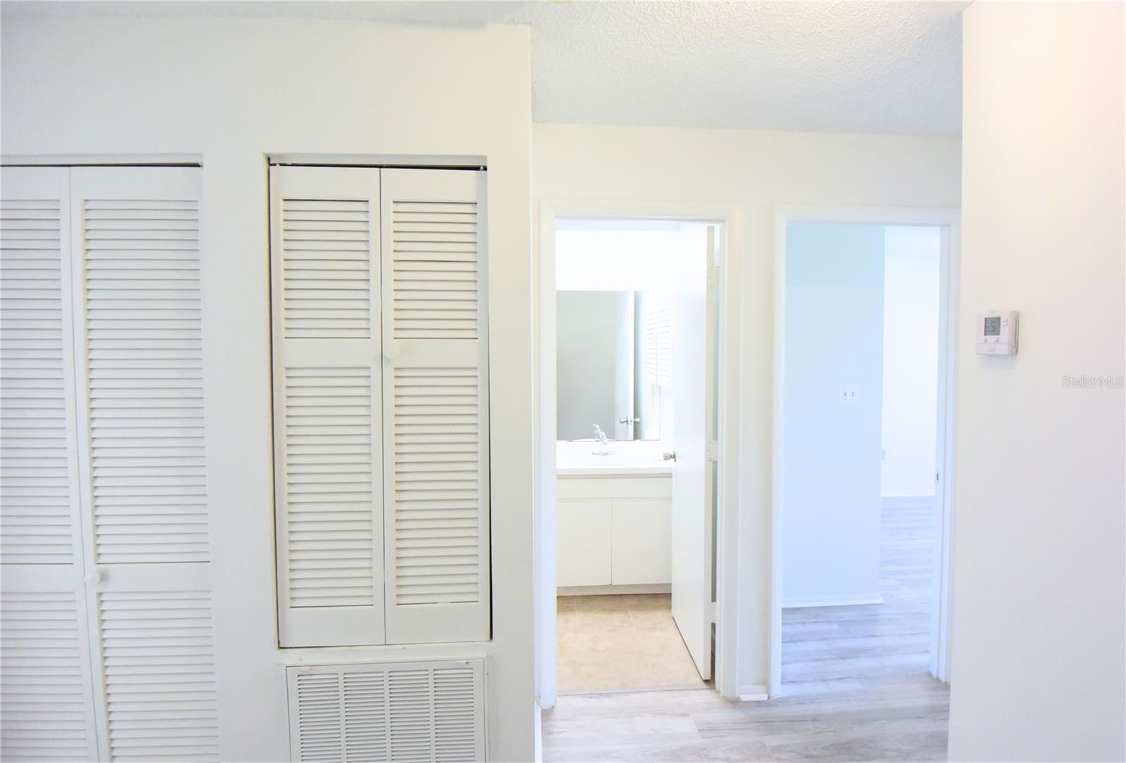 935 SUNRIDGE WAY #B4, SARASOTA, FL, 34234