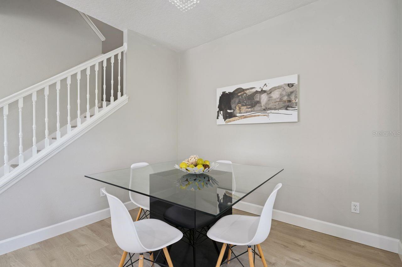 869 ASSEMBLY CT, REUNION, FL, 34747