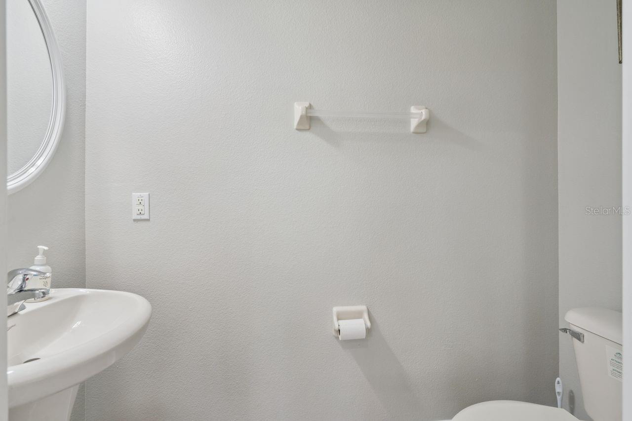 869 ASSEMBLY CT, REUNION, FL, 34747