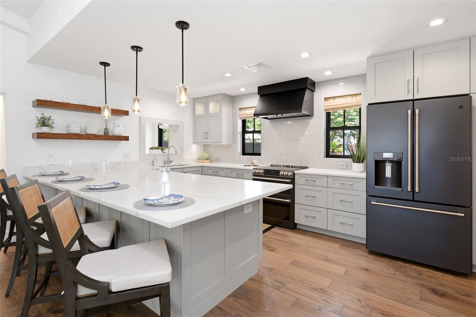 7455 SPARKLING LAKE RD, ORLANDO, FL, 32819