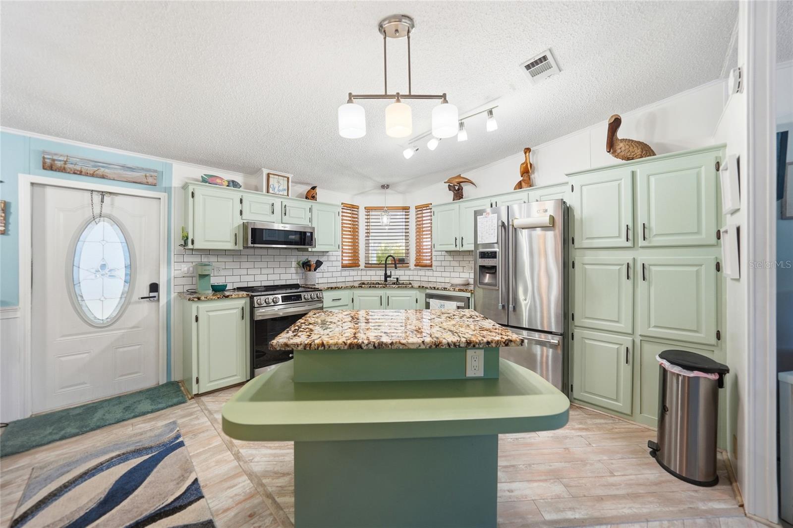 701 AQUI ESTA DR #230, PUNTA GORDA, FL, 33950