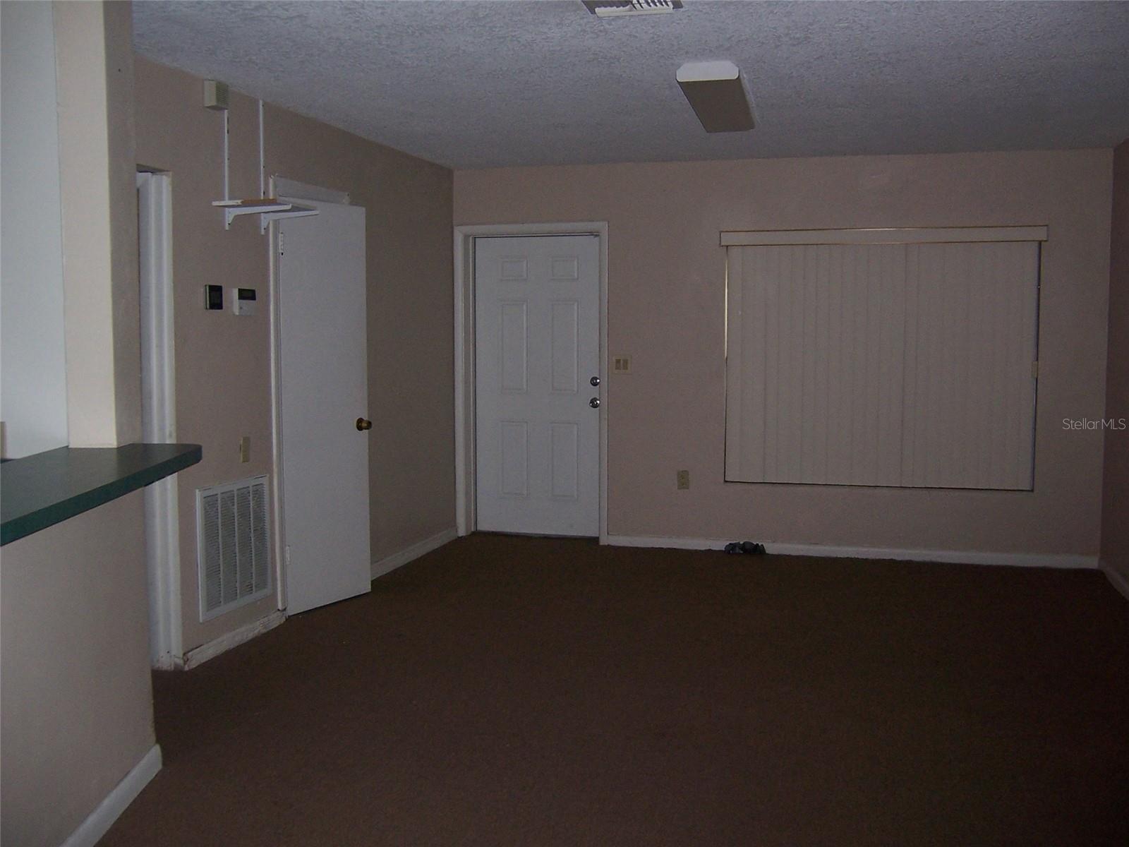 905 N PINE HILLS RD, ORLANDO, FL, 32808