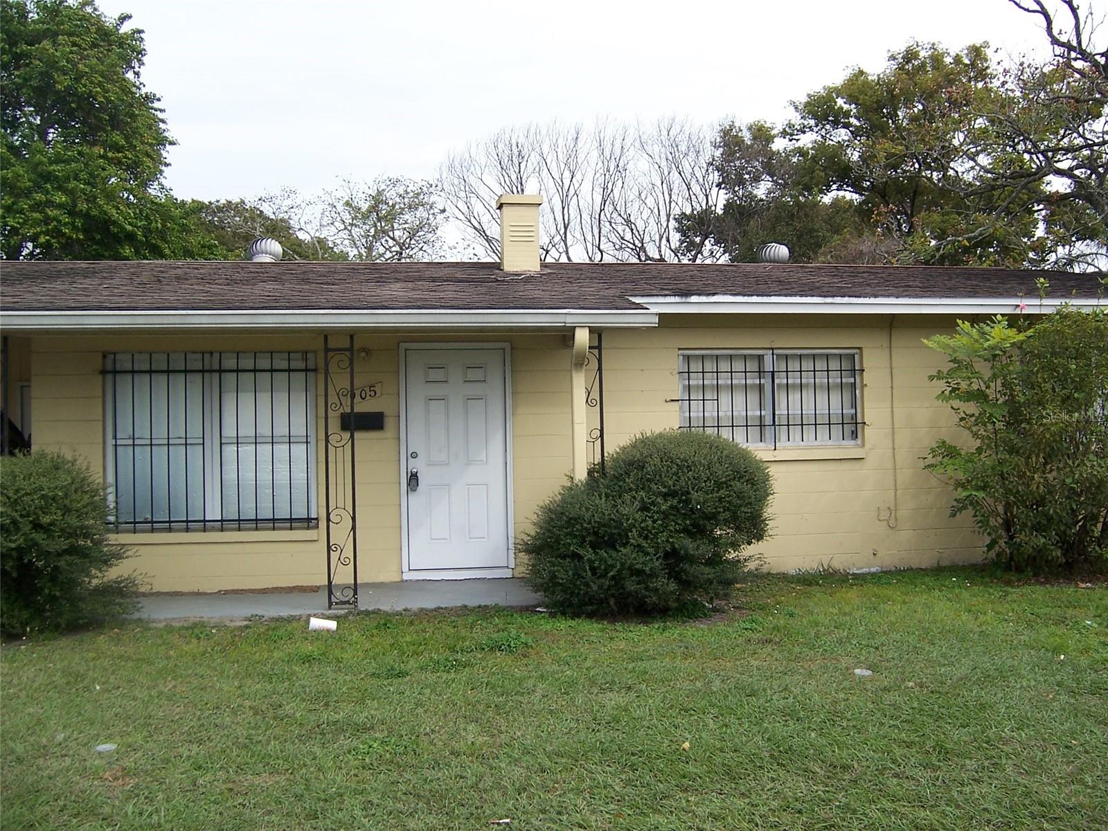 905 N PINE HILLS RD, ORLANDO, FL, 32808