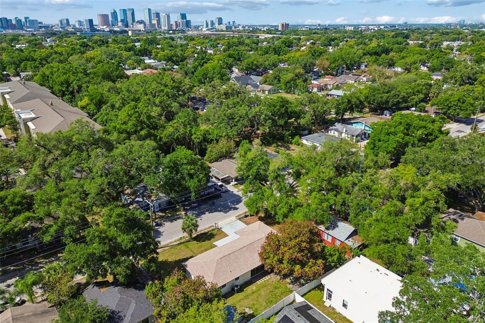 1212 E 24TH AVE, TAMPA, FL, 33605