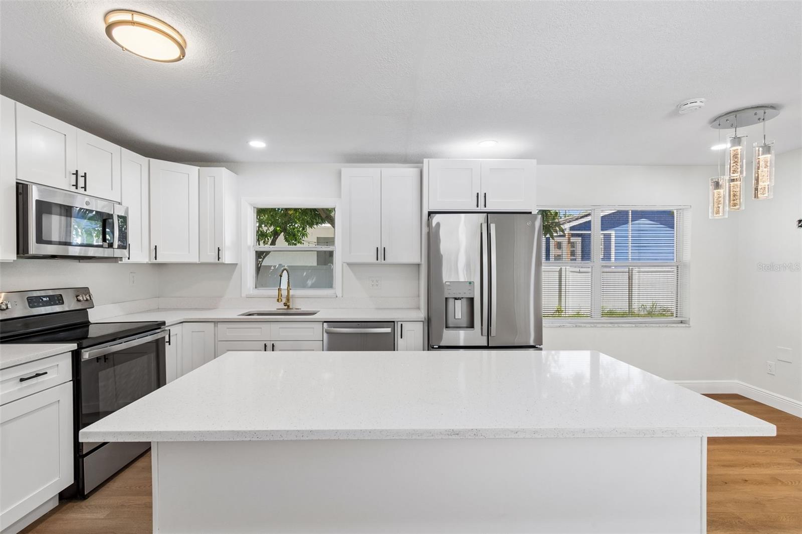 1212 E 24TH AVE, TAMPA, FL, 33605