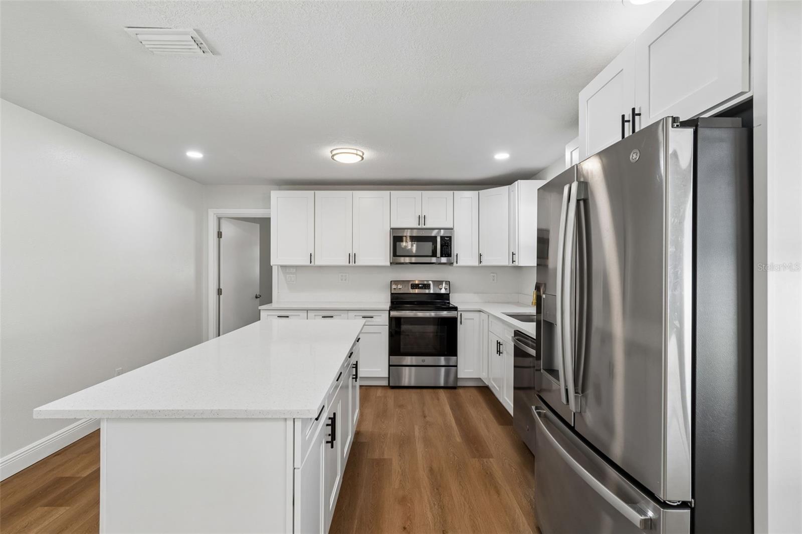 1212 E 24TH AVE, TAMPA, FL, 33605