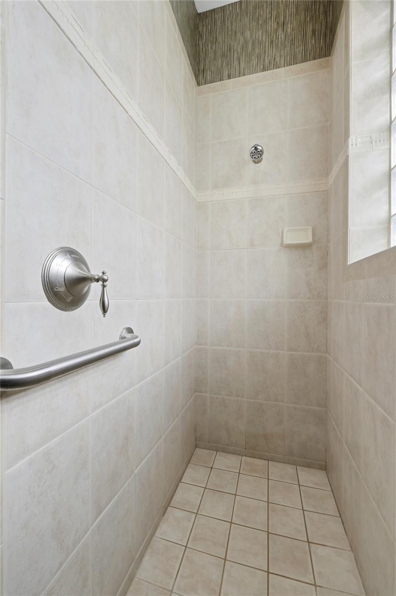 523 GREENWAY DR, LAKE WALES, FL, 33898