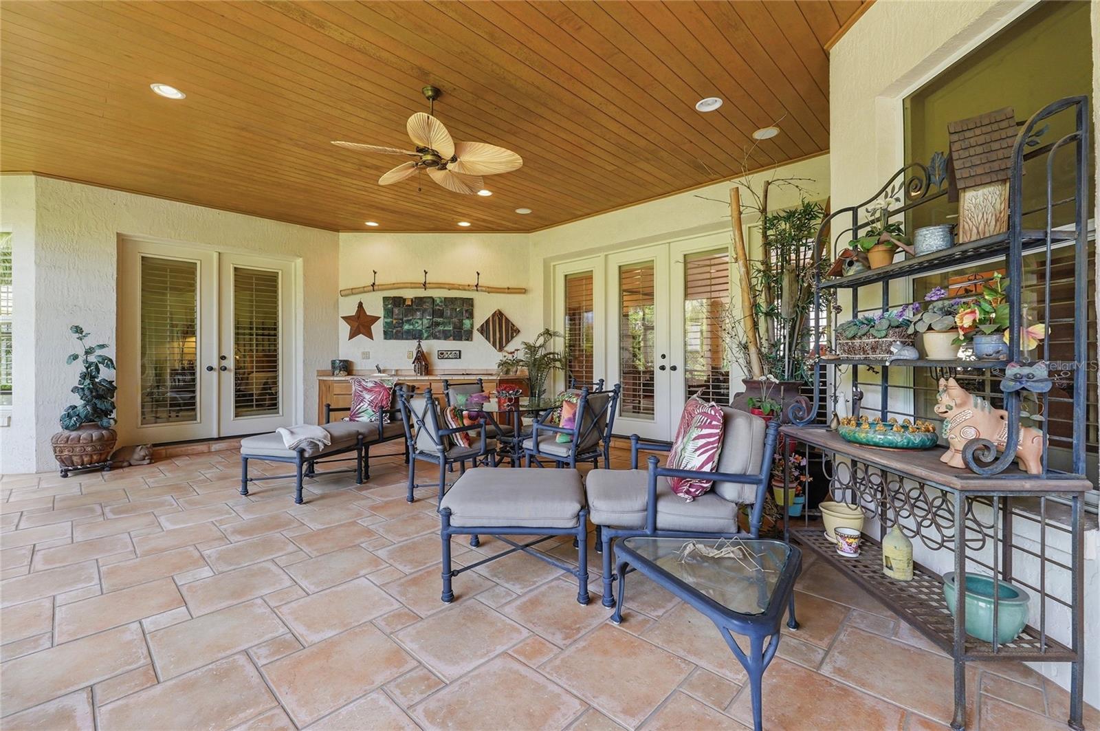 523 GREENWAY DR, LAKE WALES, FL, 33898