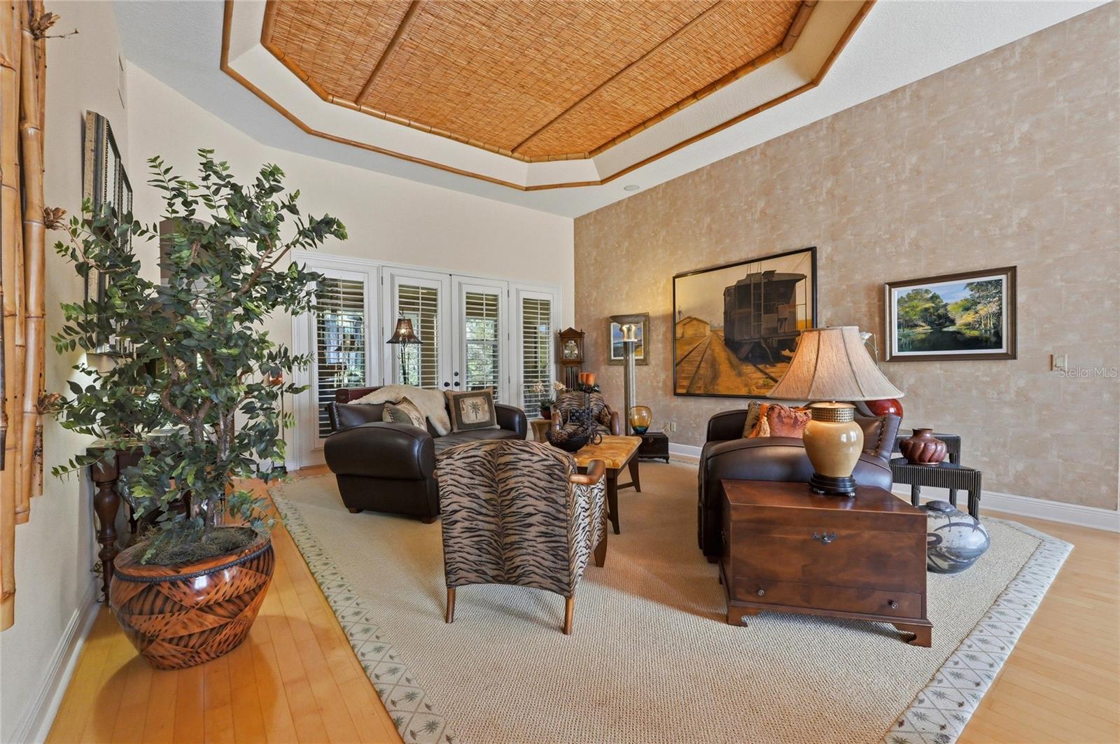 523 GREENWAY DR, LAKE WALES, FL, 33898