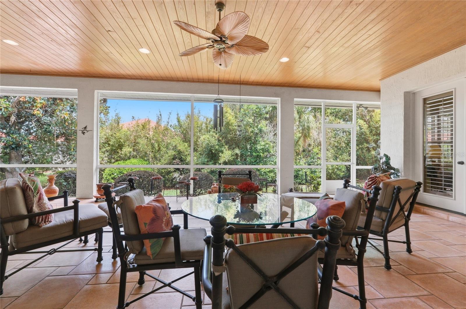 523 GREENWAY DR, LAKE WALES, FL, 33898