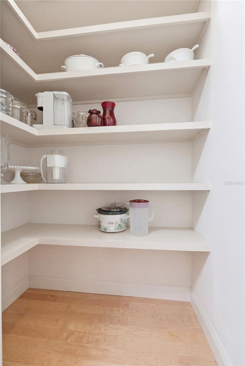 523 GREENWAY DR, LAKE WALES, FL, 33898