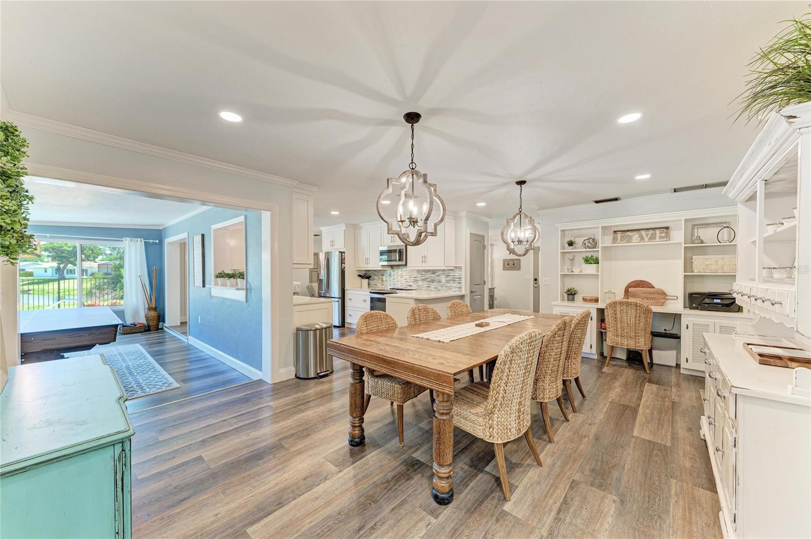 1907 37TH ST W, BRADENTON, FL, 34205