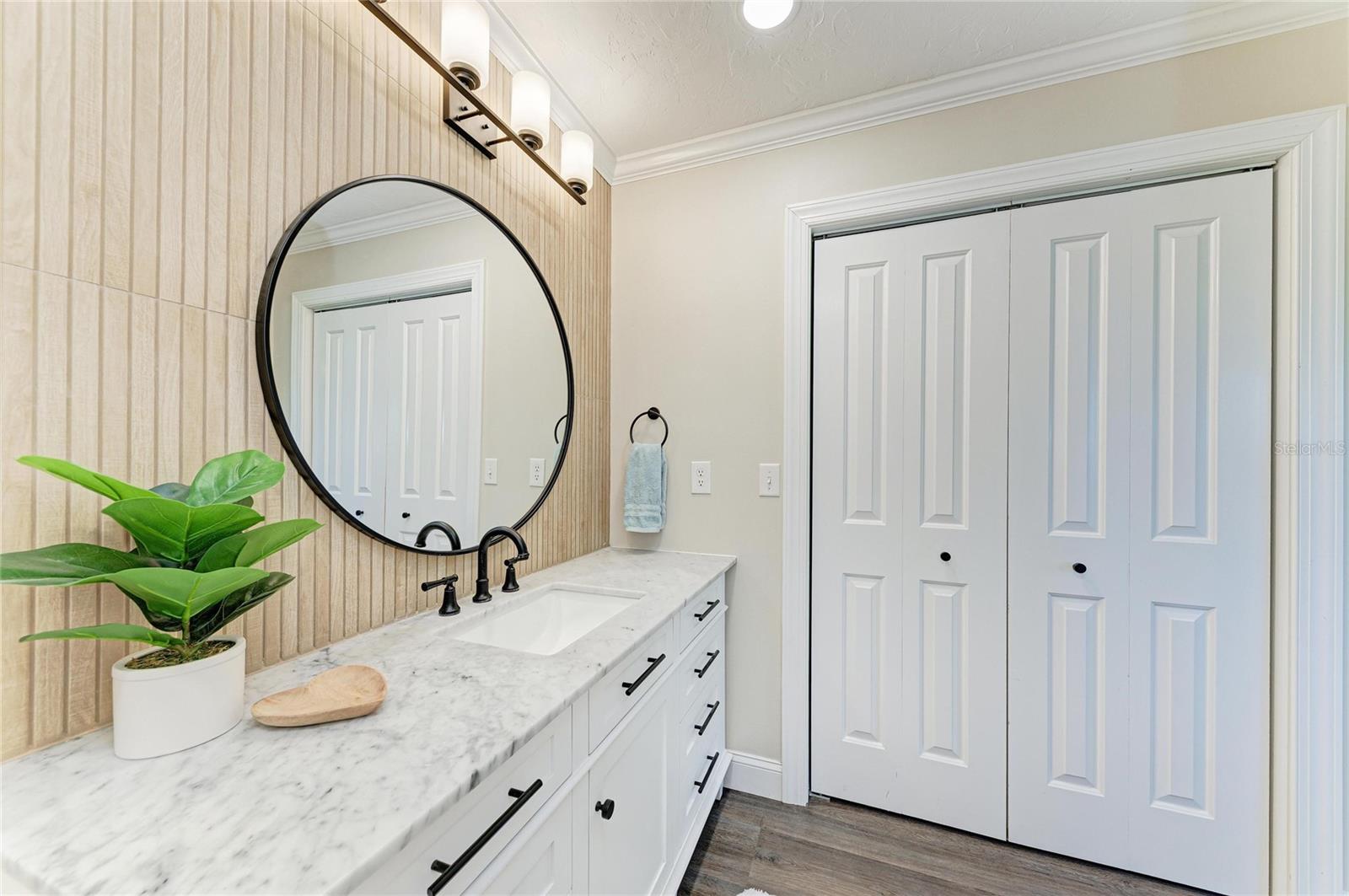 1907 37TH ST W, BRADENTON, FL, 34205