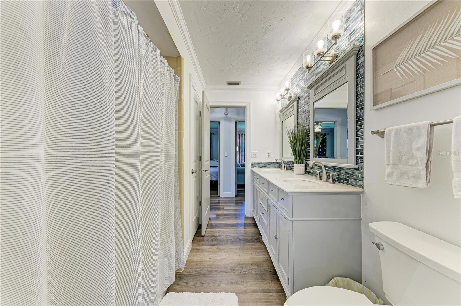 1907 37TH ST W, BRADENTON, FL, 34205