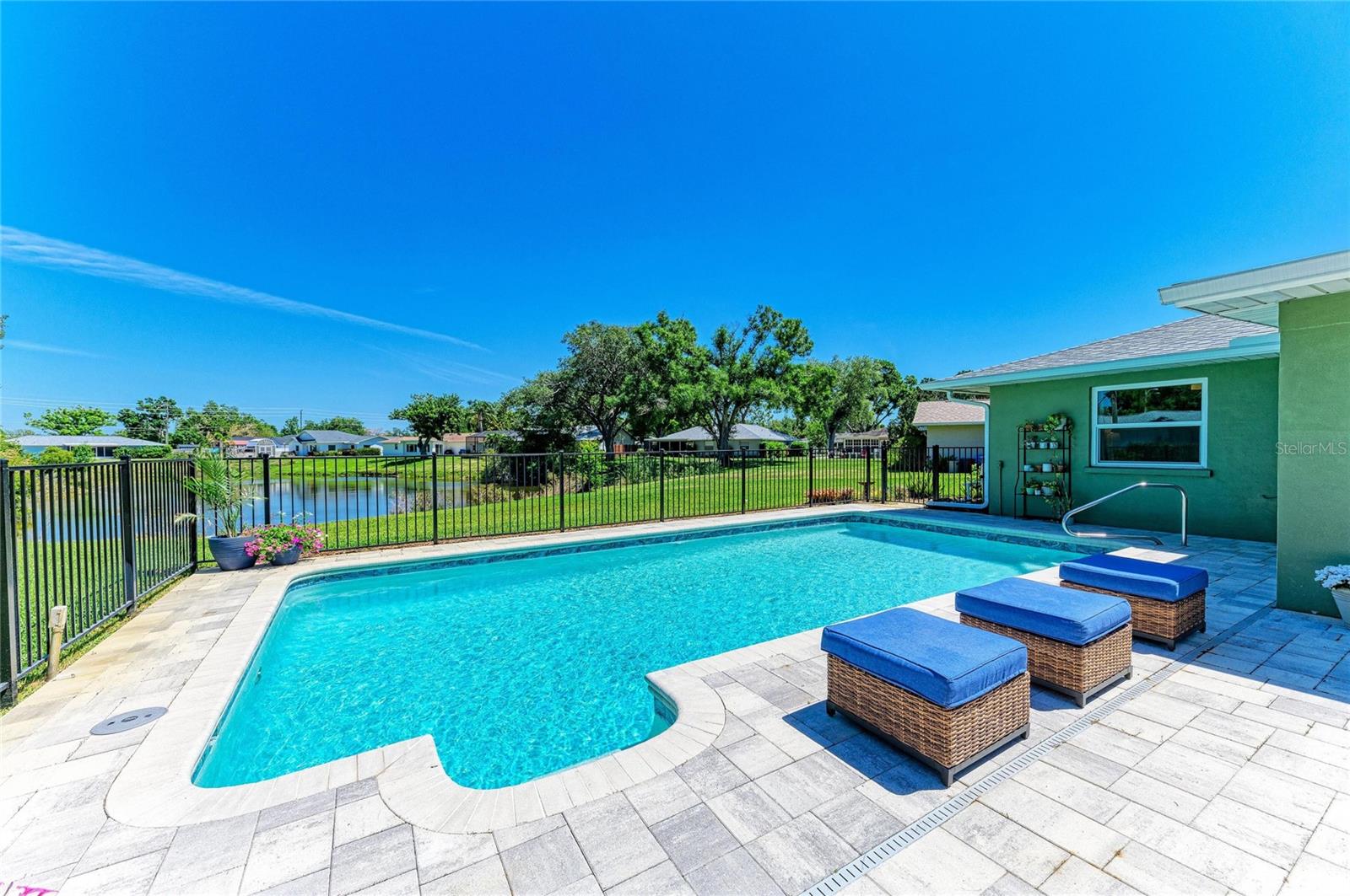 1907 37TH ST W, BRADENTON, FL, 34205