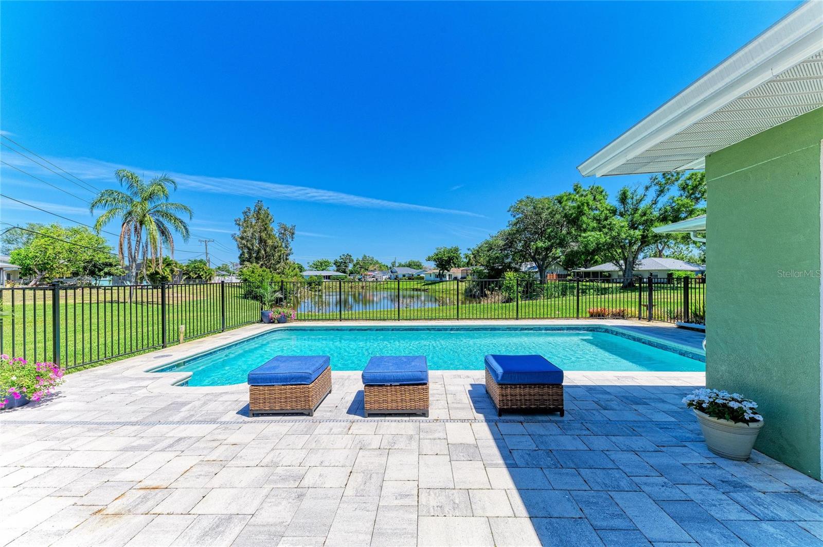 1907 37TH ST W, BRADENTON, FL, 34205