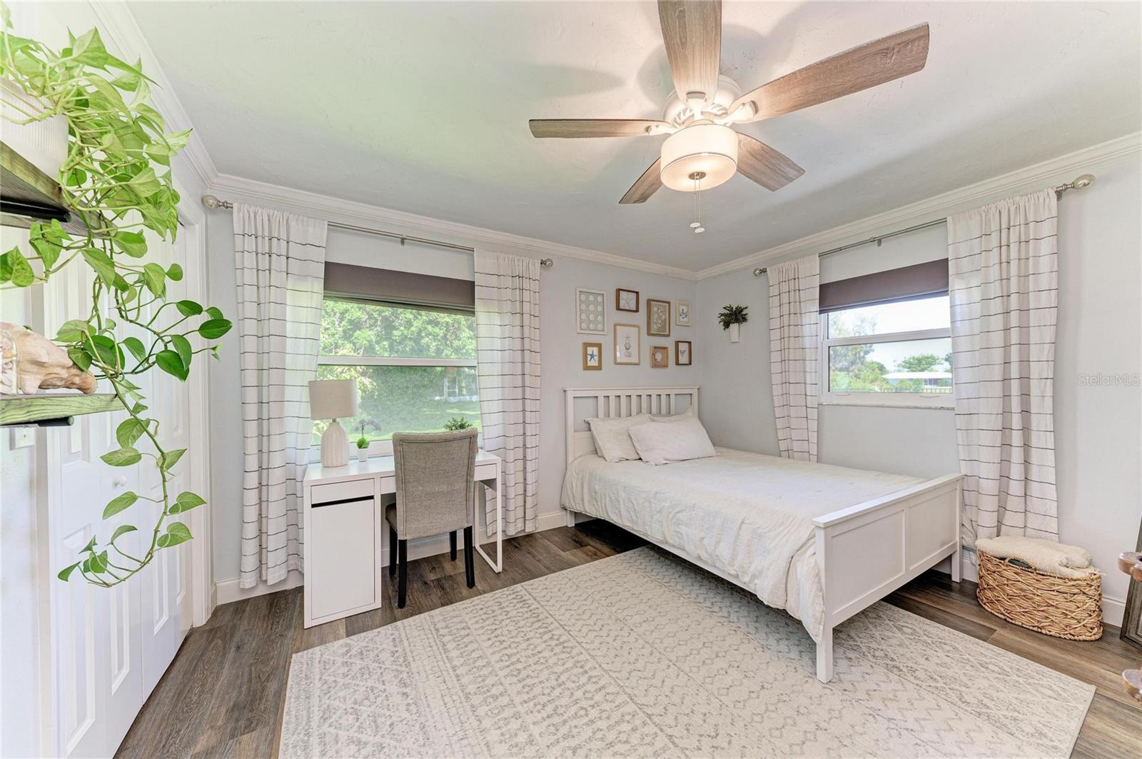 1907 37TH ST W, BRADENTON, FL, 34205