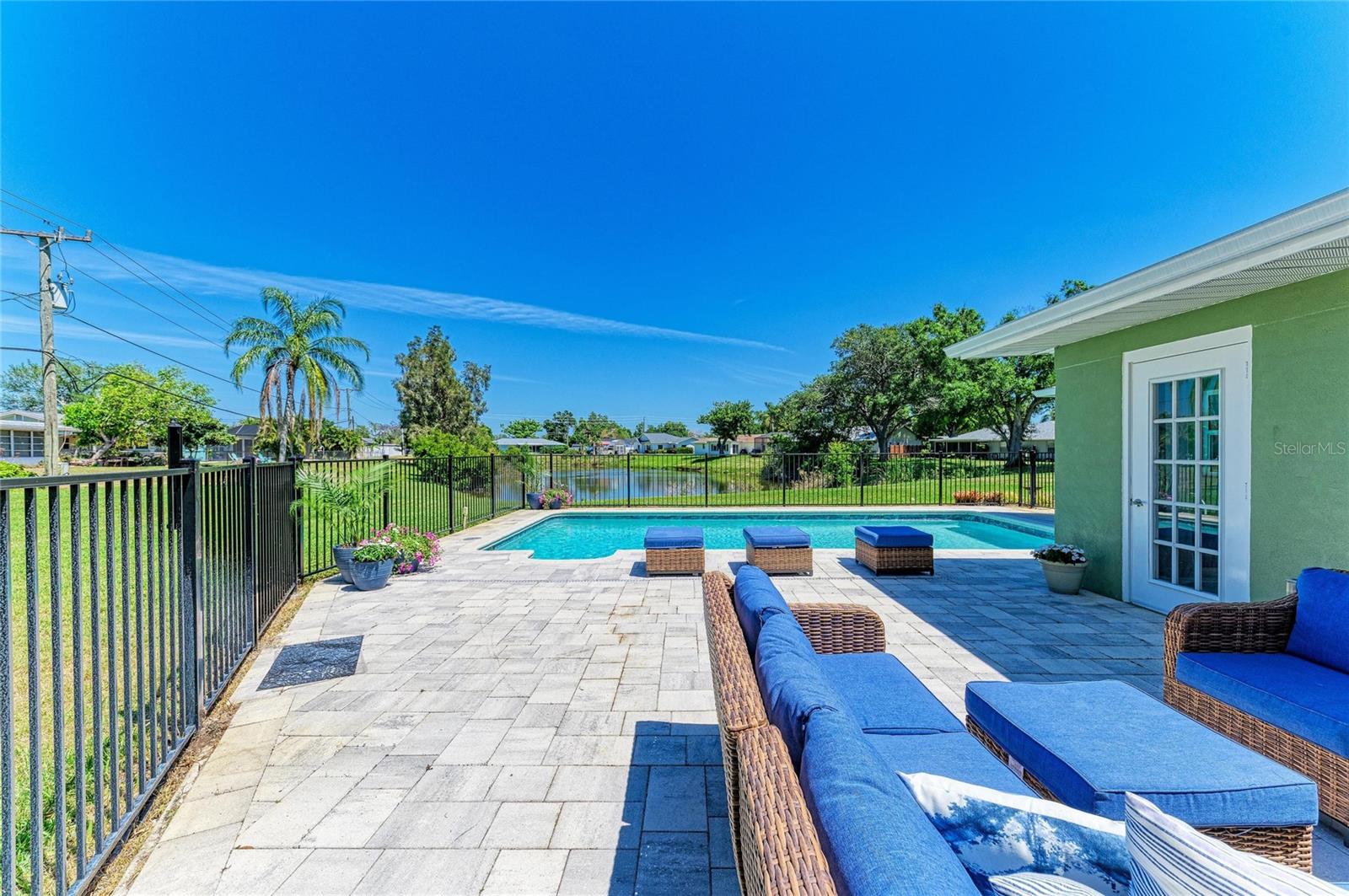 1907 37TH ST W, BRADENTON, FL, 34205