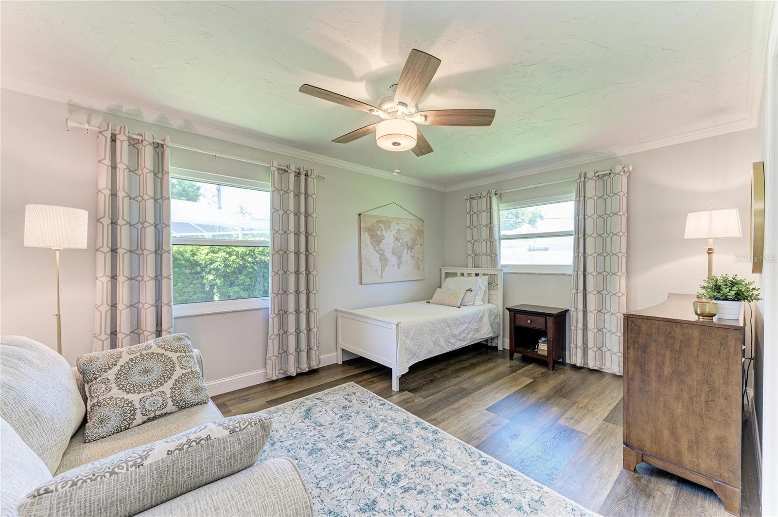 1907 37TH ST W, BRADENTON, FL, 34205