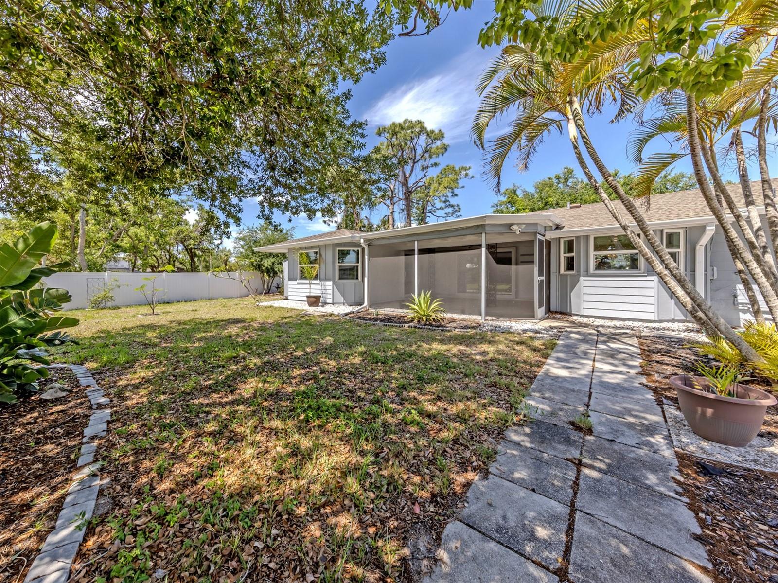 1255 YACHT CLUB DR, VENICE, FL, 34293