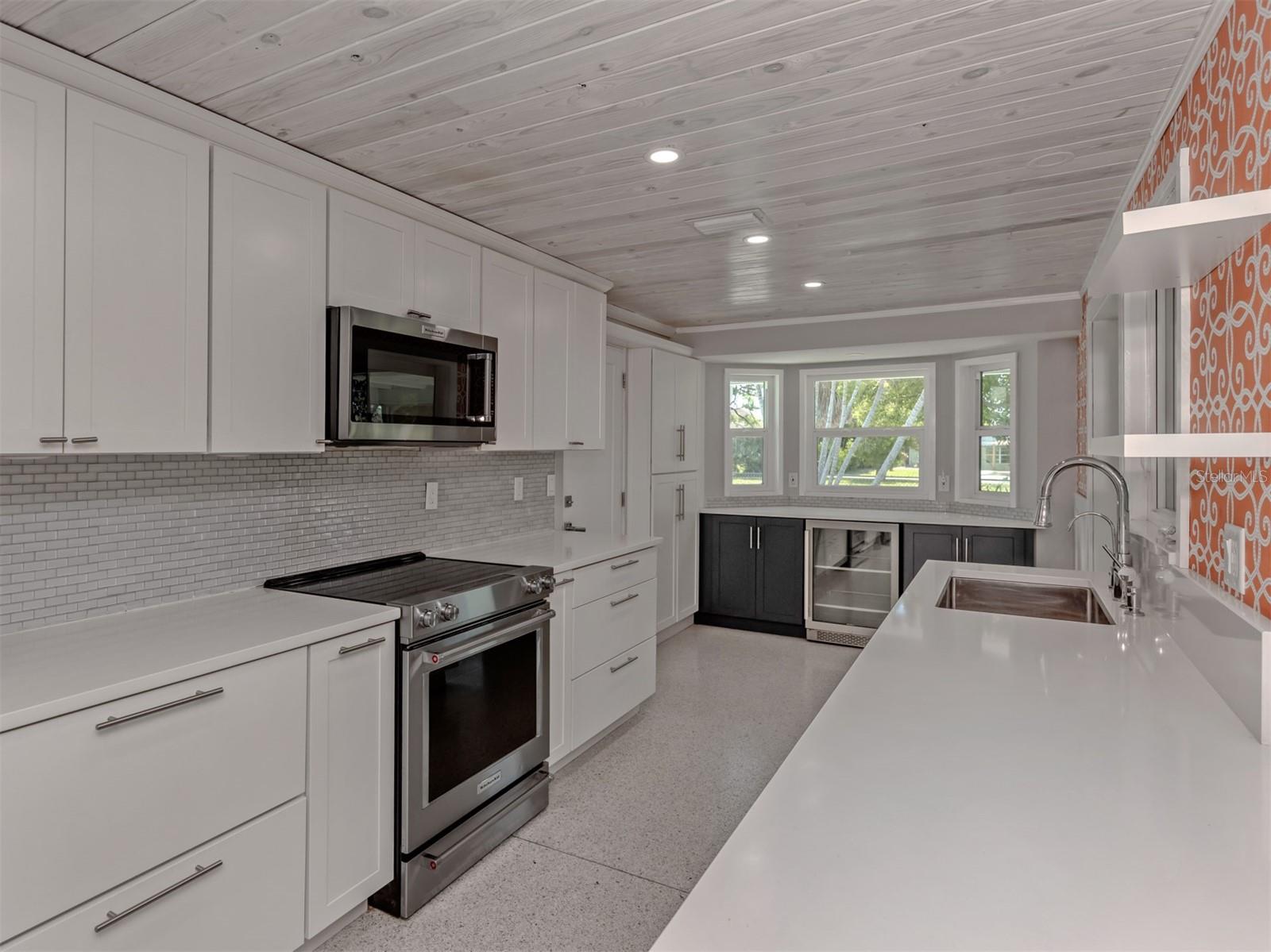 1255 YACHT CLUB DR, VENICE, FL, 34293