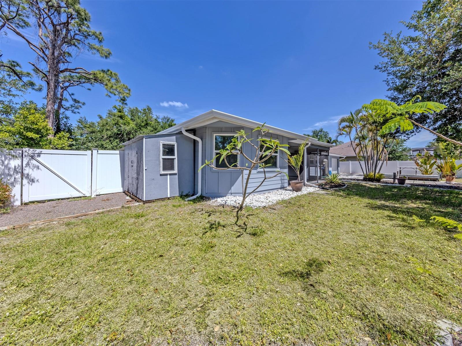 1255 YACHT CLUB DR, VENICE, FL, 34293