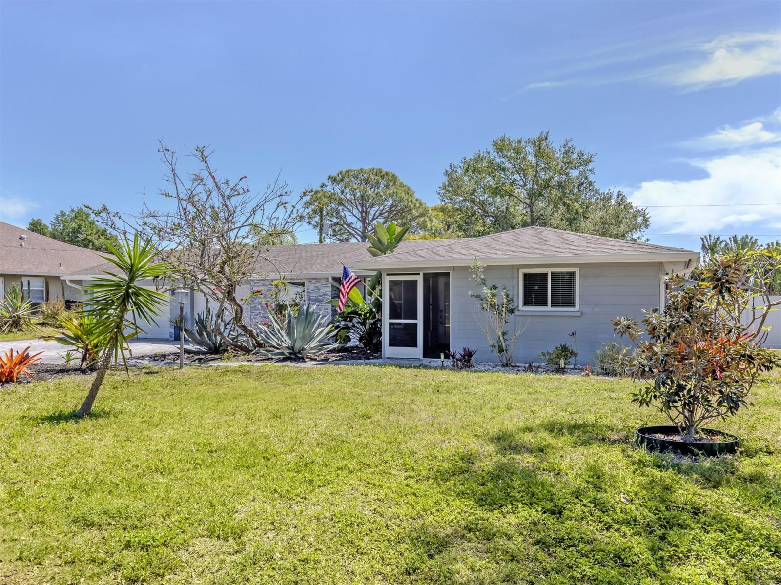 1255 YACHT CLUB DR, VENICE, FL, 34293