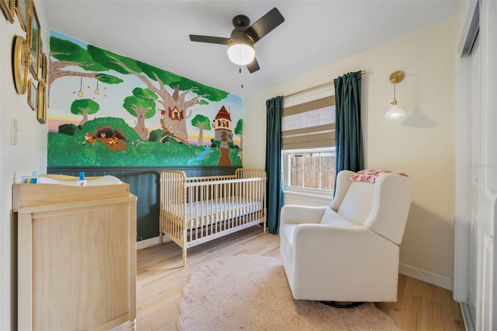 1100 32ND AVE N, ST PETERSBURG, FL, 33704